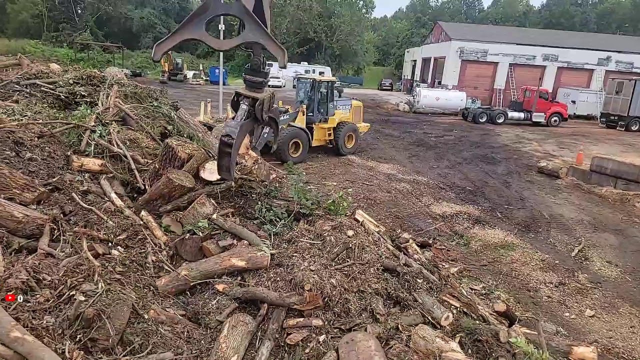 MAXED OUT WOOD YARD!  Bandit beast grind time!