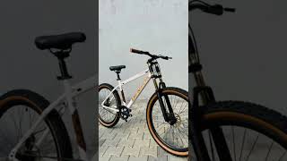 golden fork golden suspense cycle brand Denmark