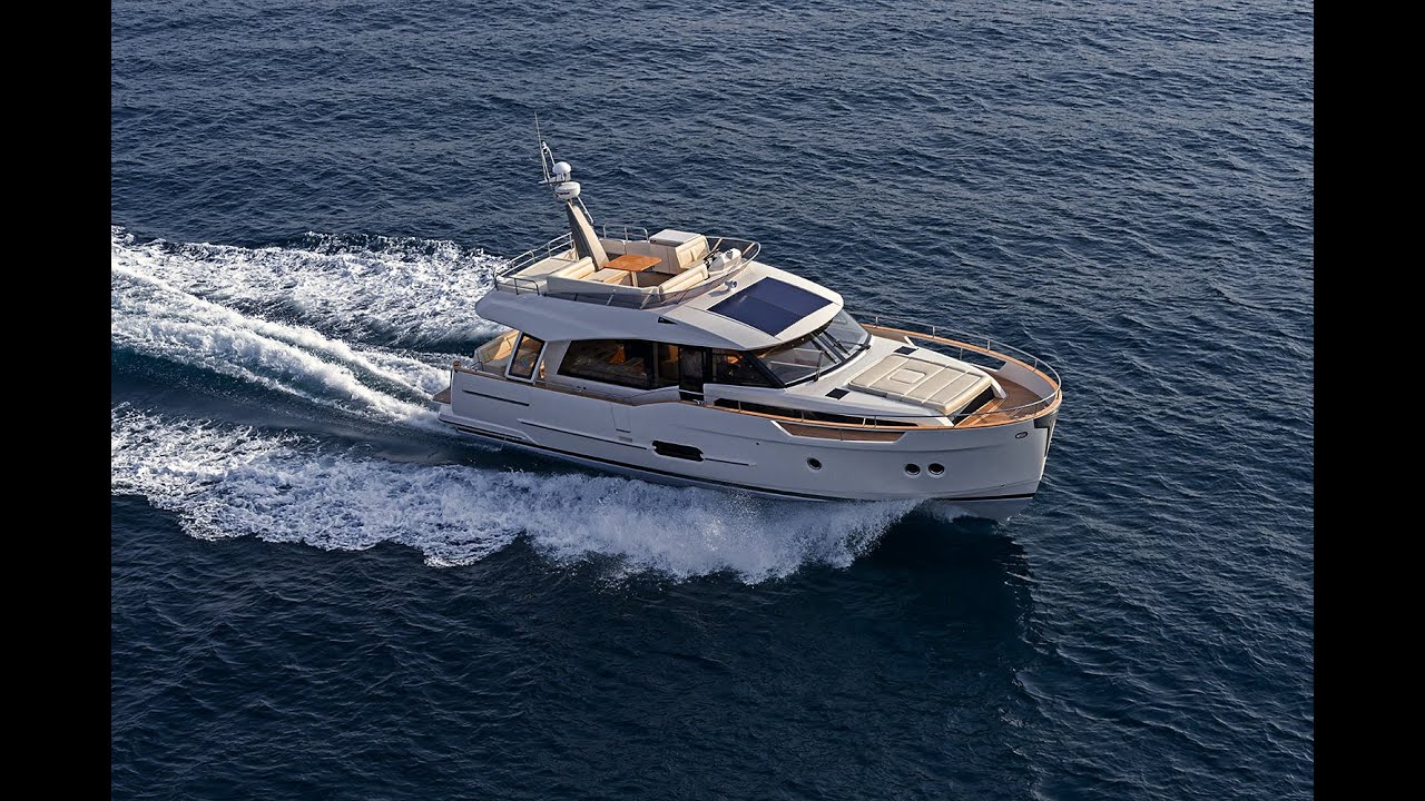 Visite du GREENLINE 48 fly – EVASION YACHTING – Importateur France