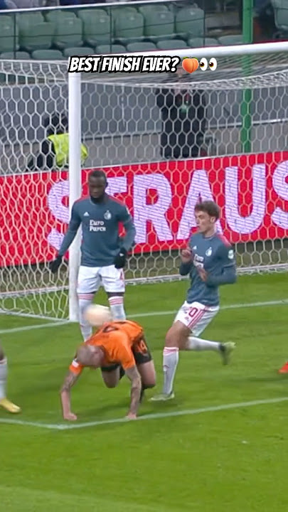 INSANE finish! 🍑🤣