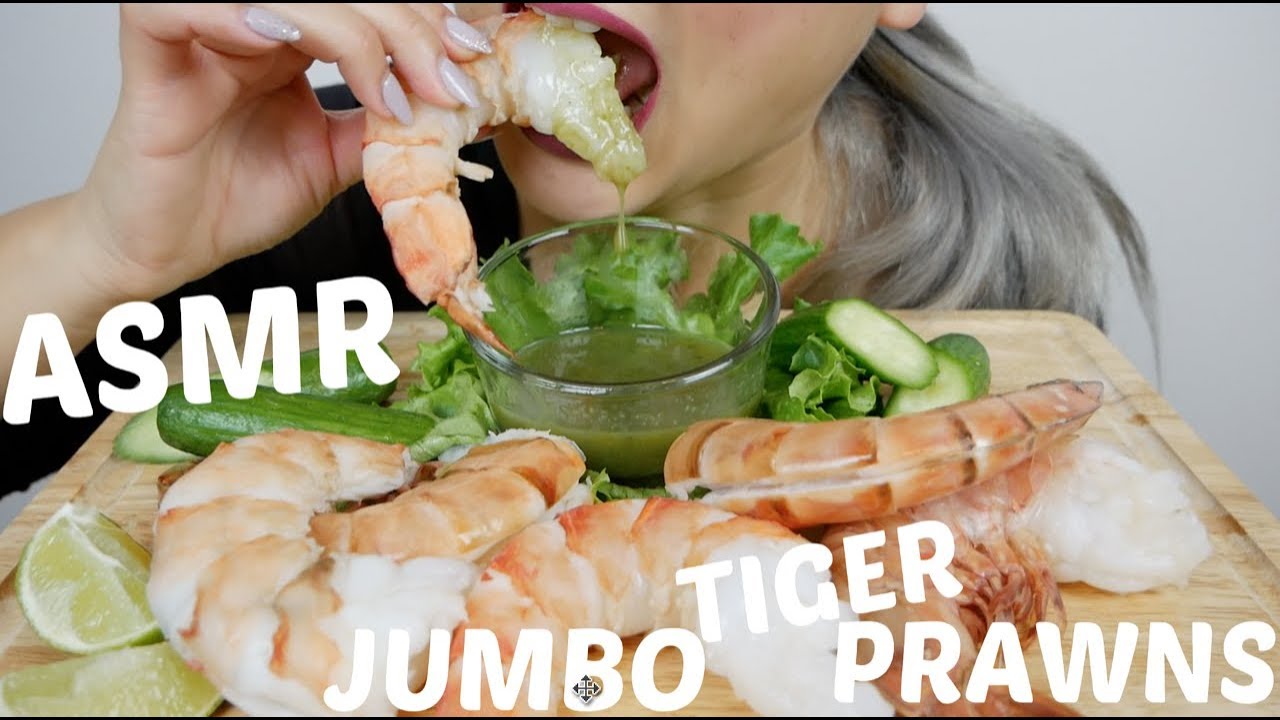 JUMBO TIGER PRAWNS *CRUNCHY ASMR *No Talking Eating Sounds | N.E Let's Eats