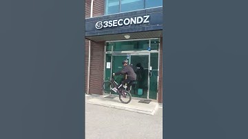 #3SECONDZ 사무실앞에서  BMX로 언메뉴얼
