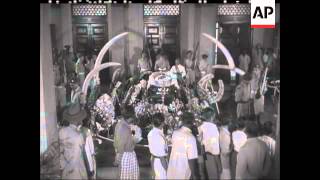 MR SENANAYAKE LIES IN STATE