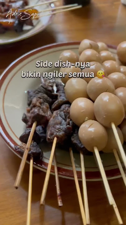 Warung makan legend ini ramai banget, cari meja makan sampai susah! #sotoseger #sotosegeermbokgiyem