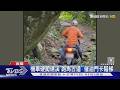 機車硬闖礁溪「跑馬古道」 催油門卡階梯｜TVBS新聞 @TVBSNEWS01