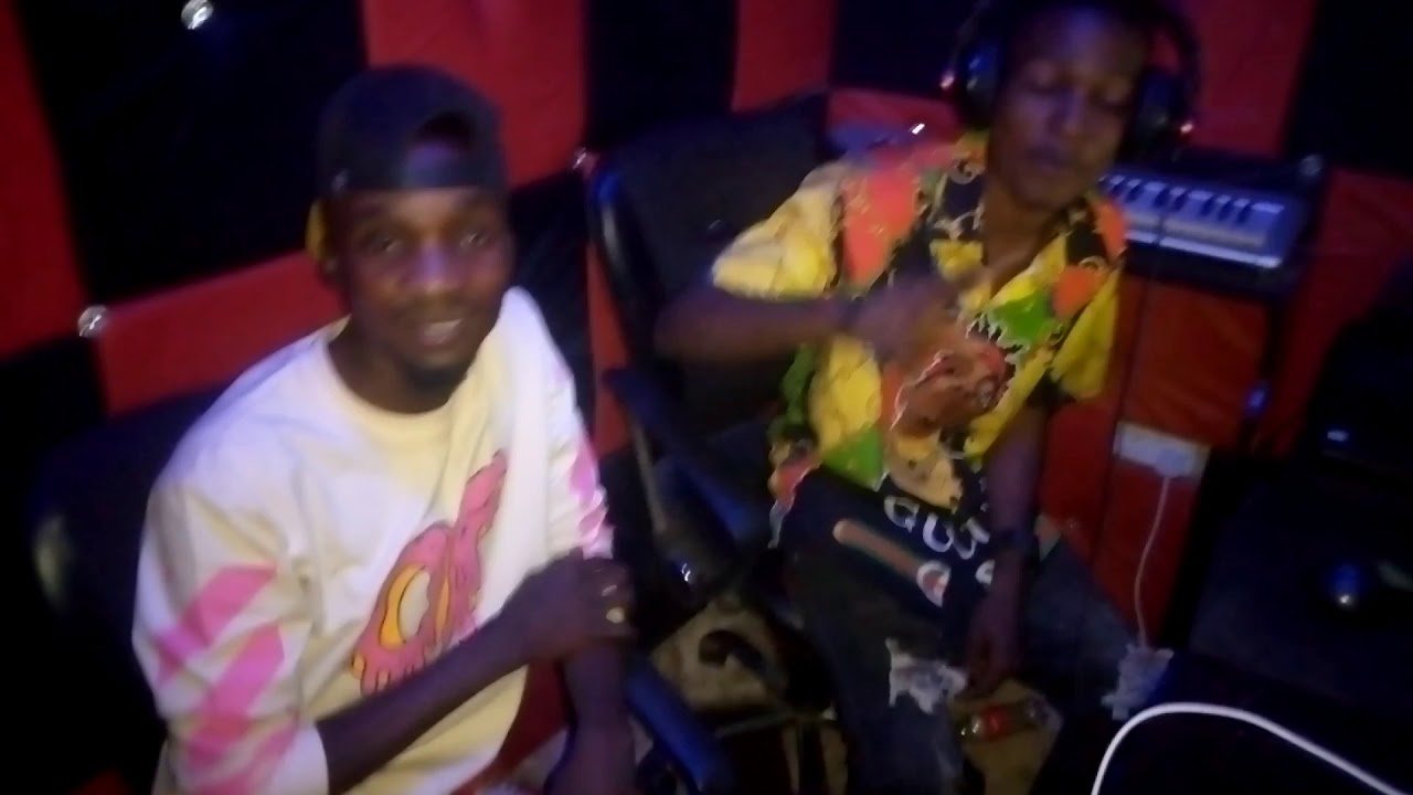 GG STAR POINT BEAU GAR ft DG lospino ( DJOYEDO)