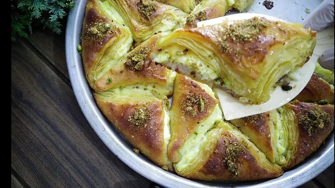 طريقة عمل الوربات او الشعبيات بالبيت  العجينة والقشطة اكثر من رائعة( خليك بالبيت)