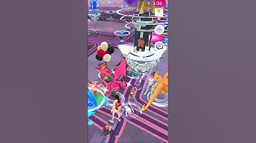 Shiny Charizard appear in wild  like a angel #shorts #charizard #ultragoo #catch #shiny #evolved