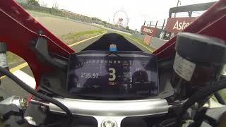 鈴鹿サンデーロードレース ナショナルST1000 特スポ 1本目　2026/6/5　DUCATI パニガーレV4S