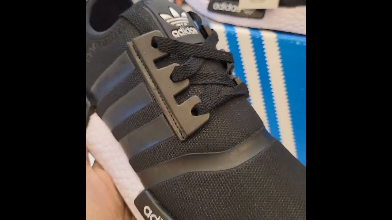 ADIDAS NMD R1
