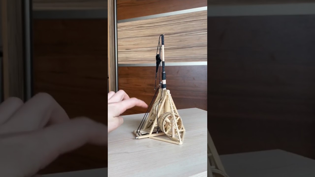 Stone Thrower: Heavy Wood Machine 