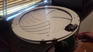 Mechanical iris fanblade design