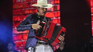 Oscar Maydon, Panter Bélico - 3 Doritos Despues ( En Vivo) - (Concert Hall)