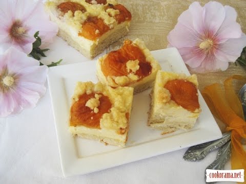 Video: Curd Pie Na May Apricot Layer At Meringue