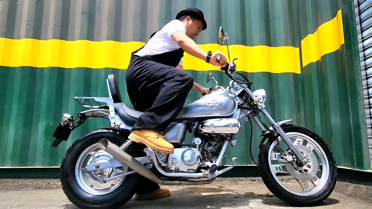 原付2種でも決まるアメリカン!!【HONDA MAGNA 110 】 - YouTube