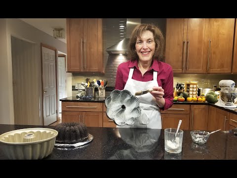 How To Remove A Cake From A Finnicky Bundt Pan!