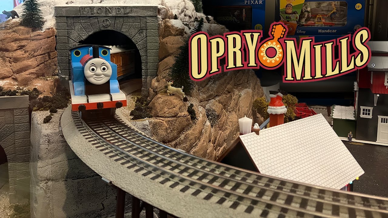 Visiting Lionel's BRAND NEW Opry Mills Store (Nashville, Tennessee