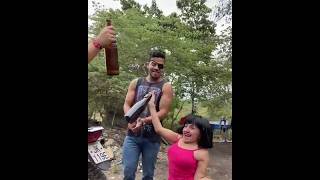 Adivinen Que Tiene Dora En La Mochila Una Botella