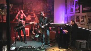 Go Music Jan.2012 Martin Engelien + Friends - low down dog