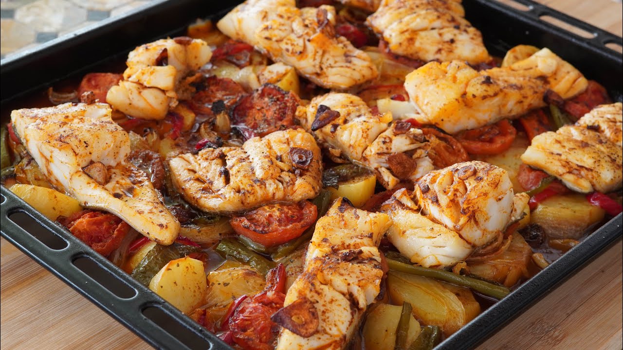 Bacalao al horno con salsa a la Bilbaina