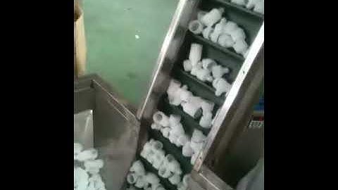 Push Pull Cap Assembly Machine