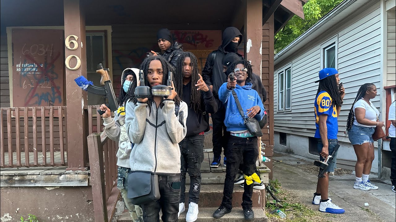 Welcome To 6000 Block (EBK) Lucille Ave Hood Day Vlog W SGKPeezzy St.Louis Missouri
