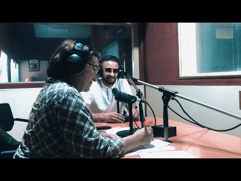 مقتطفات من برنامج (أحلى الأغاني) على أمواج إذاعة طنجة الجهوية، مع الأستاذة "عزيزة الكزيري"