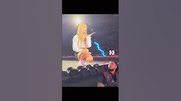 The bodyguard was surprised by Lisa’s beauty up close!😍 #lisa #blackpink