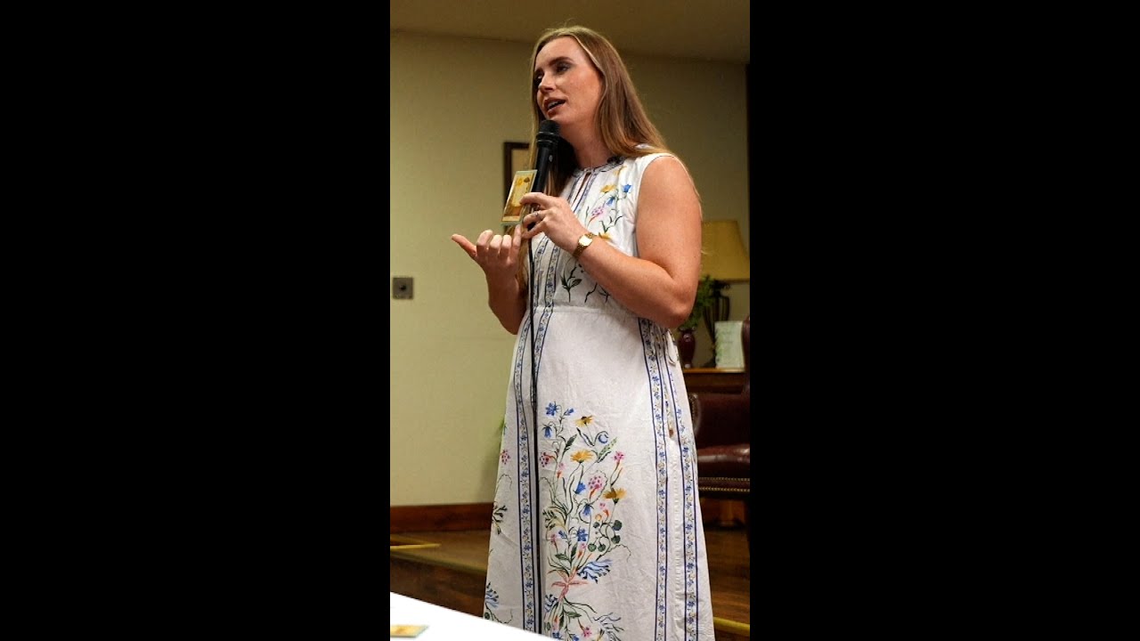 Civility expert helps heal town split by Buc-ee’s Civility expert helps heal town split by Buc-ee’s