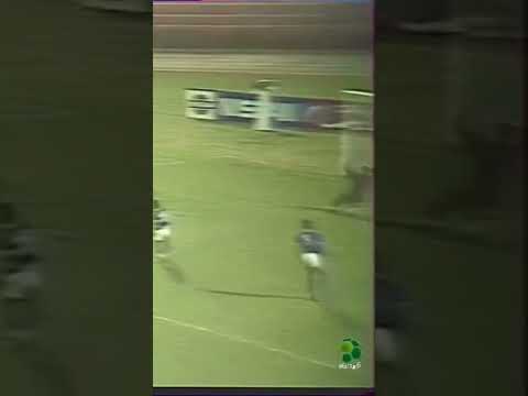 هدف جميل للفيلسوف يوسف الثنيان لكن طلع تسلل هدف جميل للفيلسوف يوسف الثنيان لكن طلع تسلل