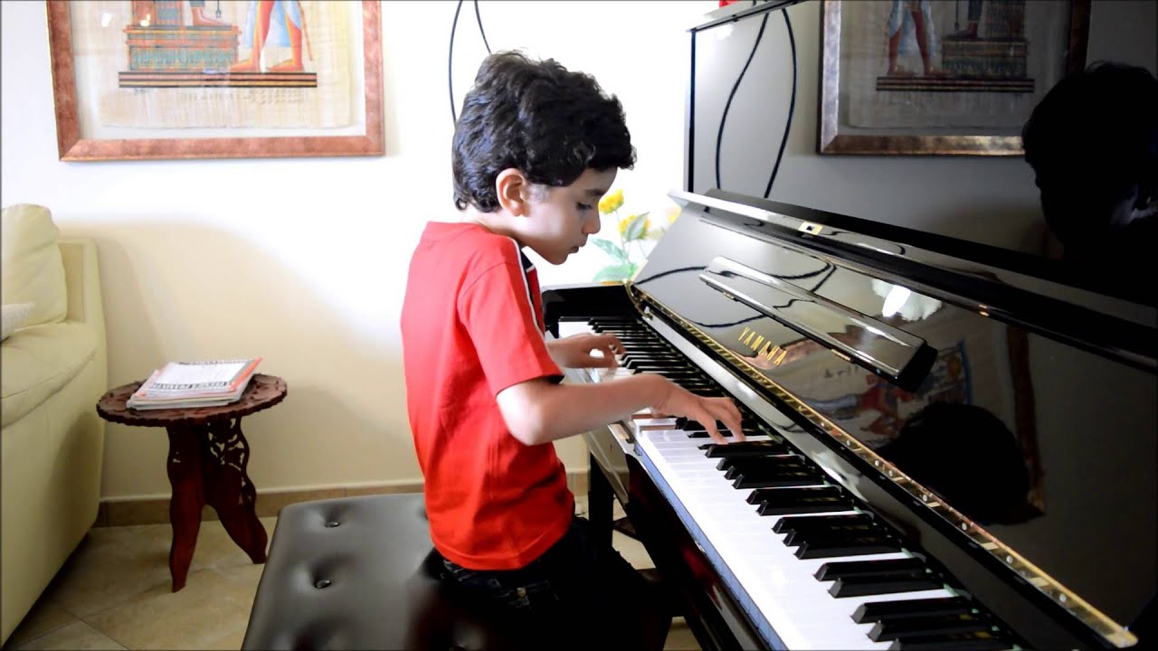 PER ELISA Di L.V. BEETHOVEN Esegue Giovanni Paolo al Pianoforte (7 anni