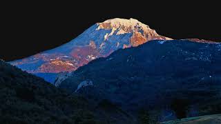El Enigma de Bugarach: Un Pico con Leyendas Persistentes