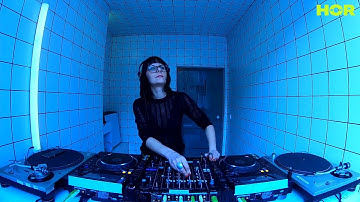 Alienata / March 4 / 5pm-6pm