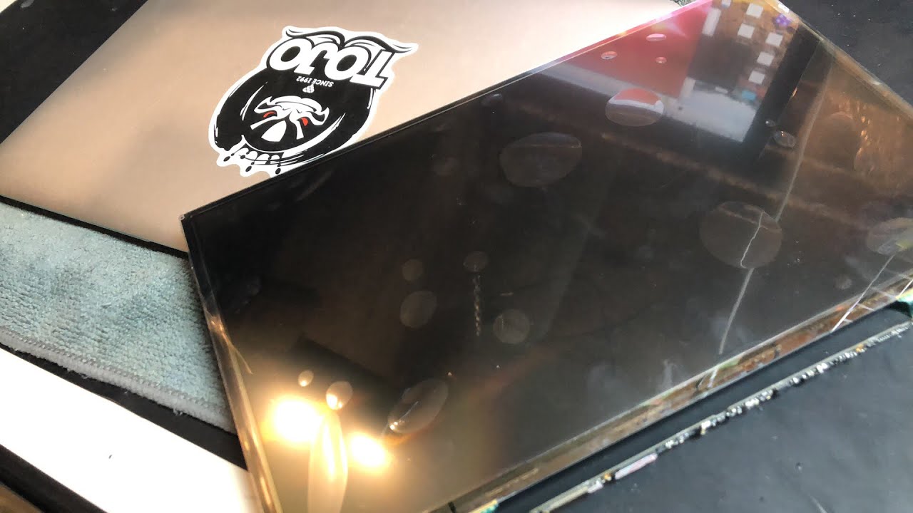 MacBook Air 2010 11in 映像LCD液晶割れのみ交換修理 - YouTube