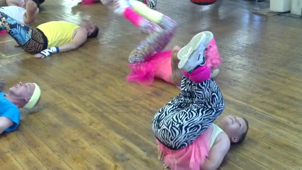 Knuckles gym YouTube