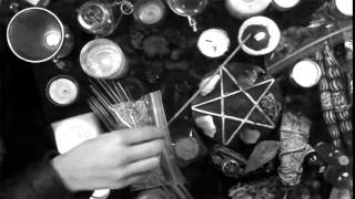 GIF compilation from 2014-01-07 and 2014-01-01, black and white, gif