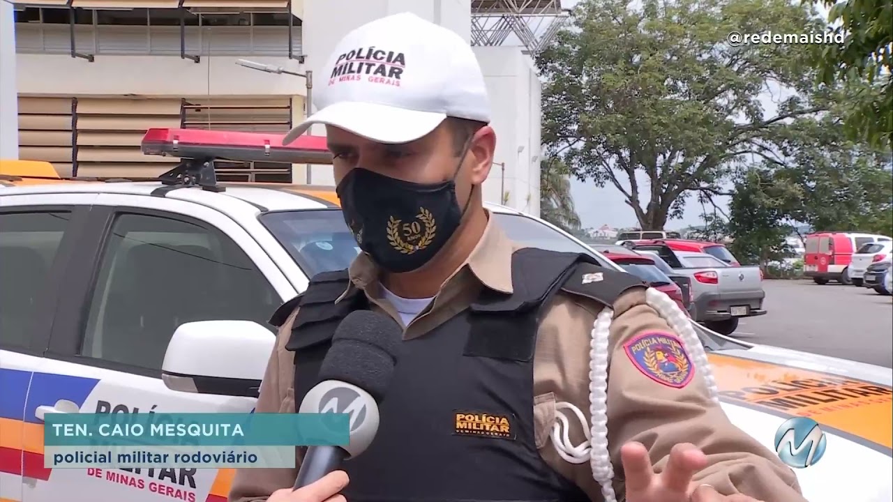 Sem autorização: motorista tem carro apreendido por transporte irregular