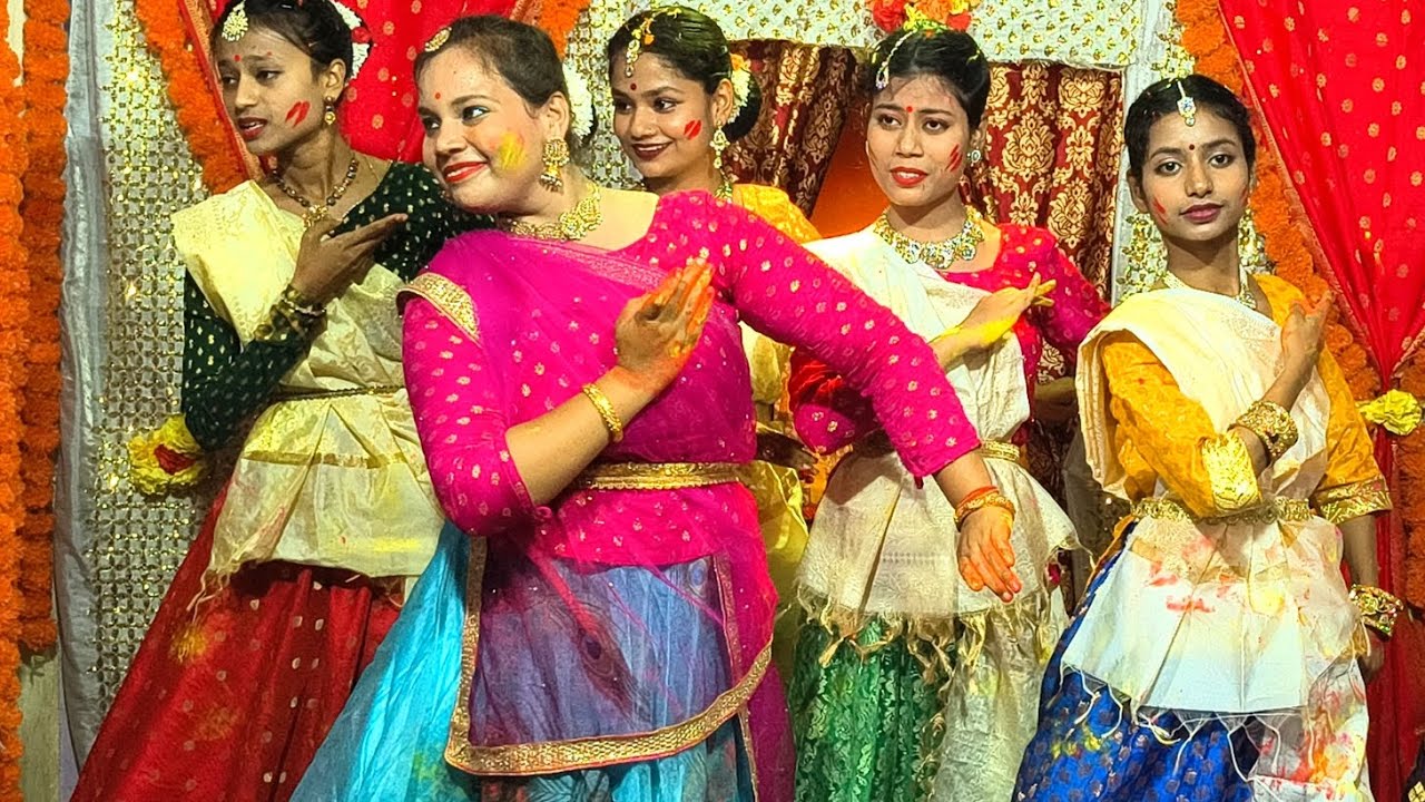 holi dance by Shivadi  Group/Aditya Sriwastav Kathak