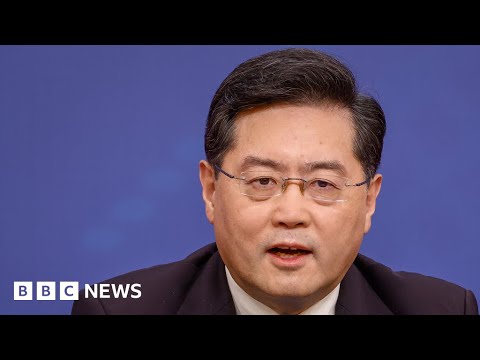 China foreign minister criticises US over spy balloon saga – BBC News