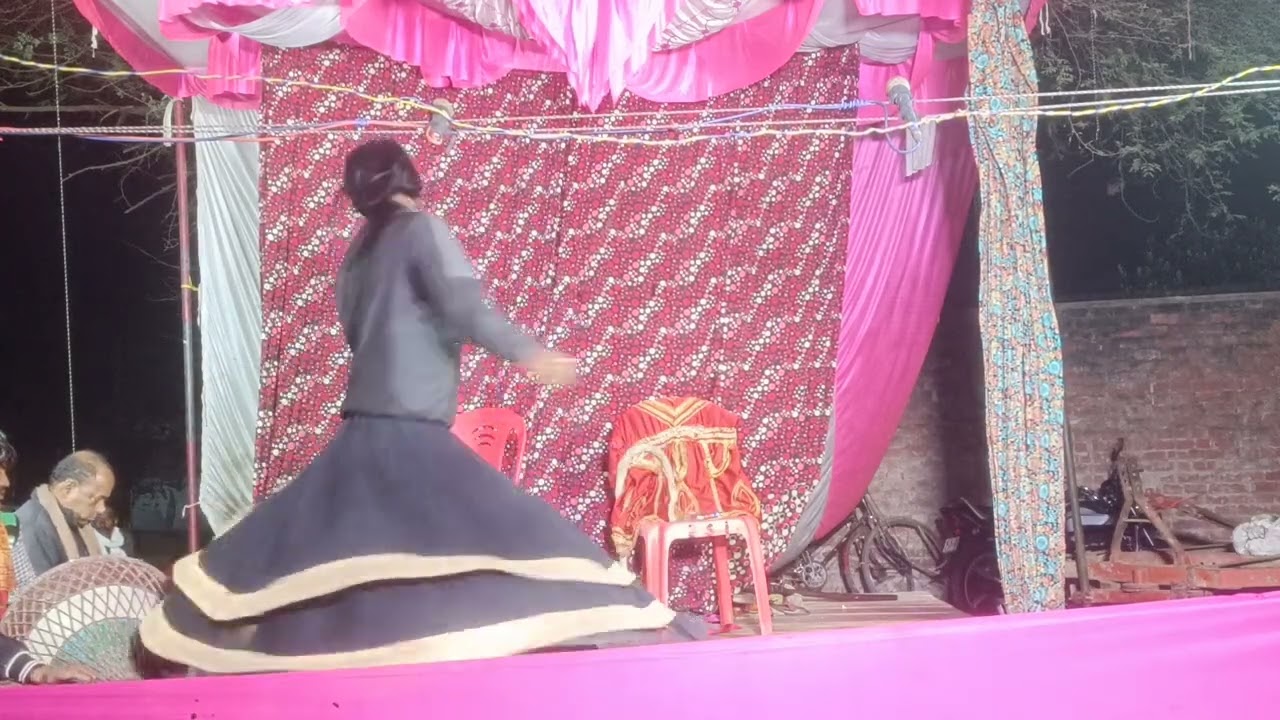 गोहुवा  के बाली पाके अमवा में जारी गइले बंसराज डांसर मास्टर धर्मराज नौटंकी पार्टी 