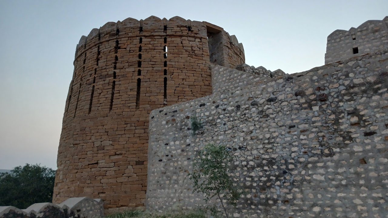 Trip to rani kot Sindh pakistan #sindh #pakistan #ranikot #trip # ...