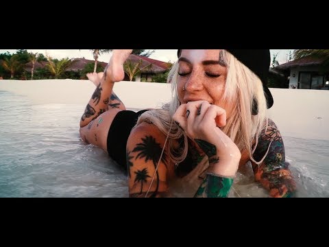 BANTIK BOY - MALDIVES
