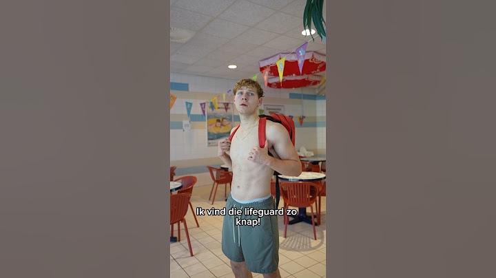 Lifeguard Aaron 🛟 Welke zwemdiploma’s heb jij? 🏊‍♀️🤔 @JadeKonal