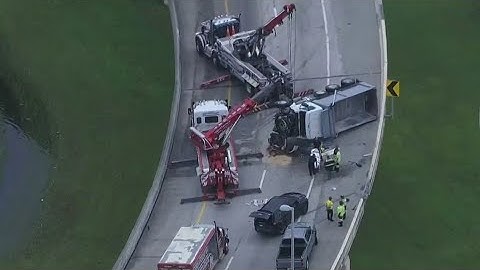 Deadly rollover crash on Turnpike in Davie under investigation