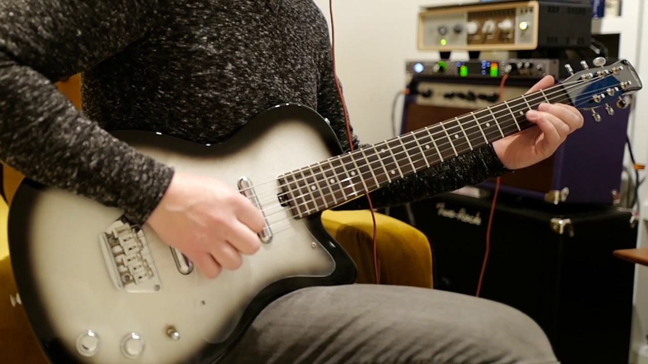 100 Euros Blues - Silvertone Guitar