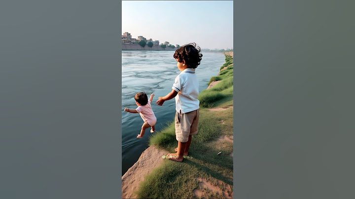 KID THROWS BABY INTO WATER OUT OF JEALOUSY! Watch Til End! #chhotepaws #viralvideo #shorts #fyp #lol