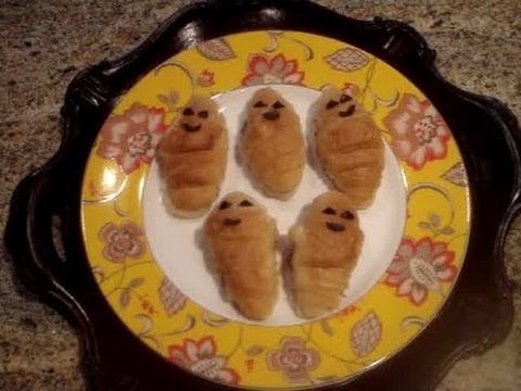 Halloween Bento Recipe - Mini Mummy Sandwiches