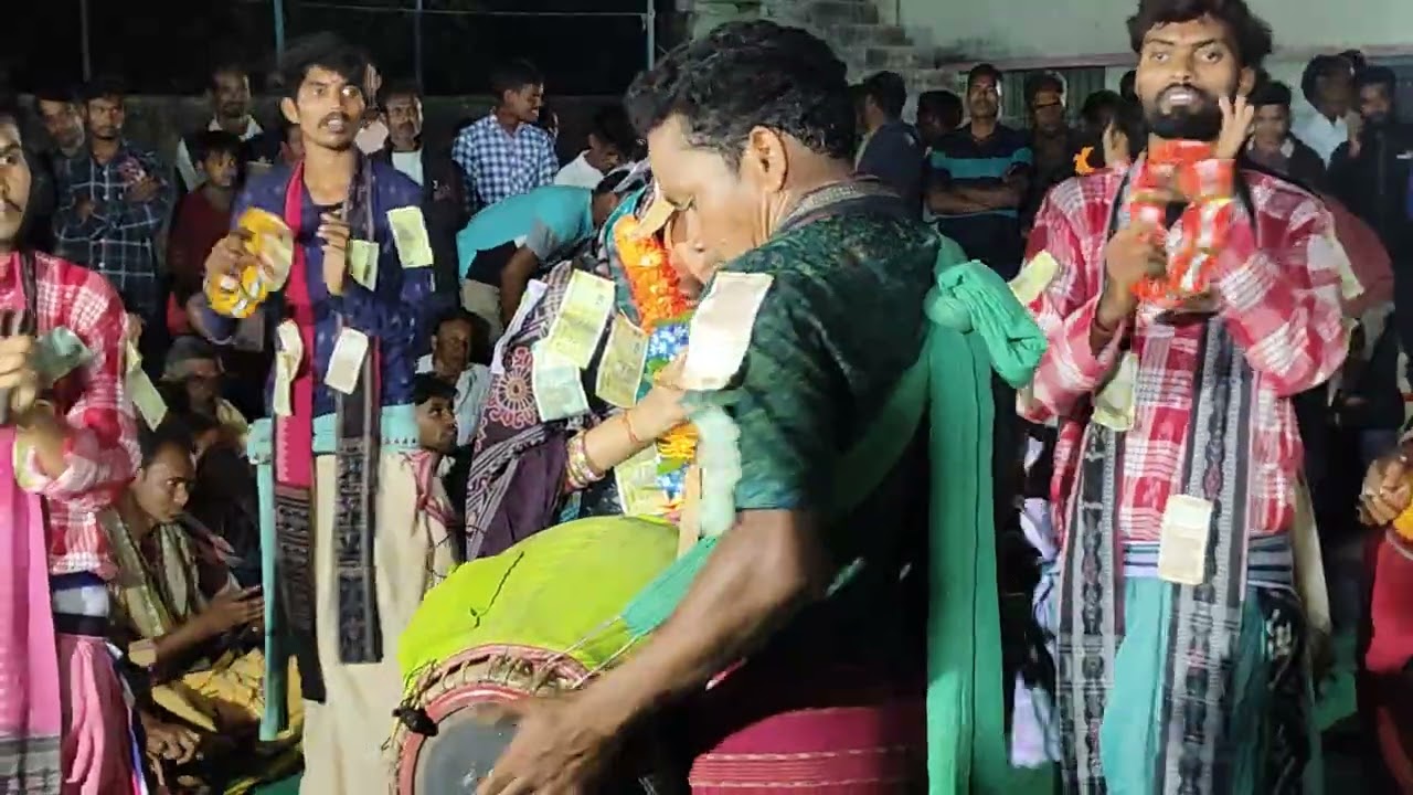 ସୁନୀତା ସାହୁ ପ୍ରଥମ ପ୍ରୋଗ୍ରାମ ତାଙ୍କର ମା ଘର ରେ/ଗୌରାଙ୍ଗ ସନ୍ନ୍ୟାସ ସୁନୀତା ସାହୁ/ବଲାଙ୍ଗୀର କୀର୍ତନ ଧାରା ସୁନୀତା