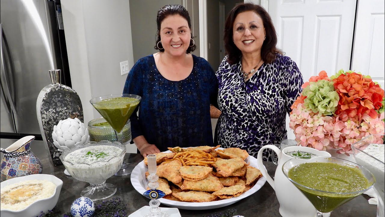 Tasty Veggie Samosa w/Sour Grape Chutney - سمبوسه کچالو  چتنی غوره انگور ودوغ وطنی