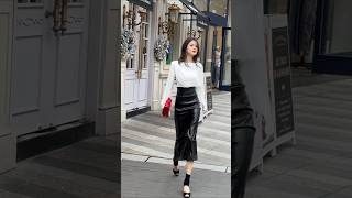 Model Walk That Feels Unreal